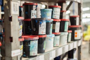 THE DIFFERENCE BETWEEN WATER-BASED AND PLASTISOL INKS